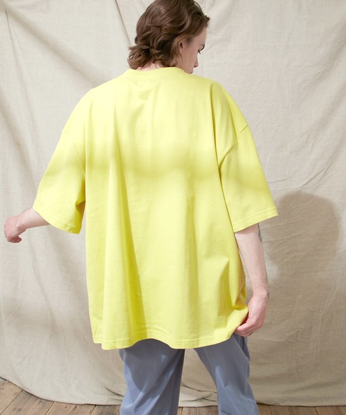 EMMA CLOTHES(エマクローズ)の「スーパービッグシルエットカットソー 1/2 sleeveカットソー(Tシャツ/カットソー・メンズ・ホワイト/ブラック/カーキ/サンドベージュ/ライトパープル/イエロー/ネイビー/チャコール/ブラウン/ダークブラウン/グリーン系その他/グレー系その他・FREE)」の16枚目の写真