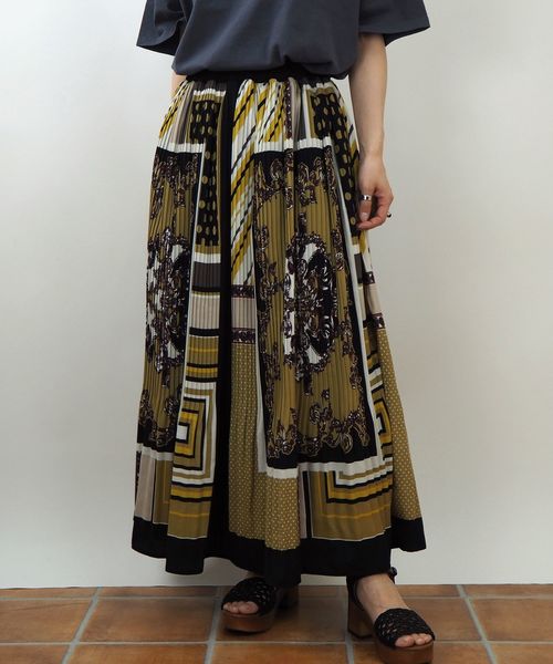 tiptop（ティップトップ）の「アソート消しプリーツロングスカート（スカート・レディース・ブラック/A/B/C/D/E/アイボリー/ダークグレー/G・FREE）」の9枚目の写真