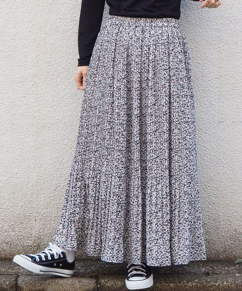 tiptop（ティップトップ）の「アソート消しプリーツロングスカート（スカート・レディース・ブラック/A/B/C/D/E/アイボリー/ダークグレー/G・FREE）」の3枚目の写真