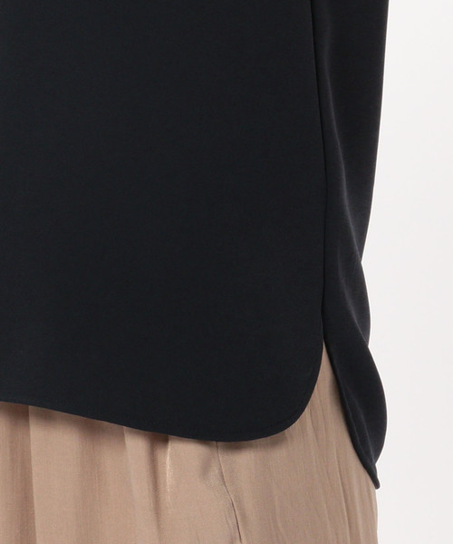 Liesse（リエス）の「ノースリーブブラウス（シャツ/ブラウス・レディース・オフホワイト/ブラック/ネイビー・FREE）」の6枚目の写真