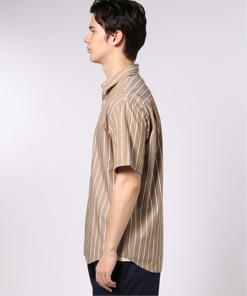 EDIFICE（エディフィス）の「ストライプ ワイドレギュラー ショートスリーブ シャツ（シャツ/ブラウス・メンズ・ベージュ/ホワイト・FREE/SMALL/MEDIUM/LARGE）」の7枚目の写真