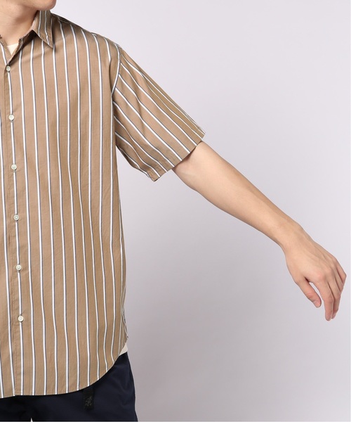 EDIFICE（エディフィス）の「ストライプ ワイドレギュラー ショートスリーブ シャツ（シャツ/ブラウス・メンズ・ベージュ/ホワイト・FREE/SMALL/MEDIUM/LARGE）」の14枚目の写真