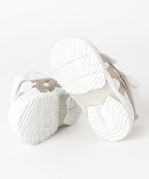 SUKUSUKU（スクスク）の「ASICS KIDS（アシックスキッズ）SUKU2（スクスク）　　GD.RUNNERBABY SL-MID（スニーカー・キッズ・ホワイト×ゴールド・14.5cm/15.5cm/13.5cm/15.0cm/16.0cm/14.0cm/13.0cm）」の3枚目の写真