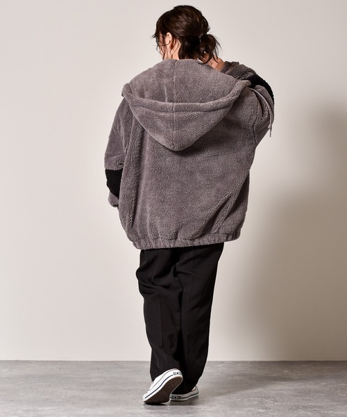 Starting Over(スターティングオーバー)の「スーパービッグシルエット もこもこボアフードブルゾン(ブルゾン・メンズ・オフホワイト/ブラック/ベージュ/チャコール・M/L/XL)」の8枚目の写真