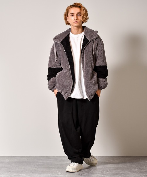 Starting Over(スターティングオーバー)の「スーパービッグシルエット もこもこボアフードブルゾン(ブルゾン・メンズ・オフホワイト/ブラック/ベージュ/チャコール・M/L/XL)」の9枚目の写真