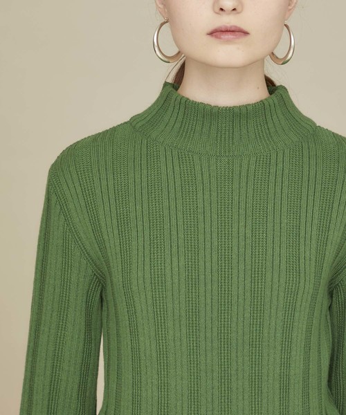 STUDIOUS（ステュディオス）の「【STUDIOUS】マルチリブボトルネックニットトップス（ニット/セーター・レディース・ブラック/ベージュ/グリーン・FREE）」の7枚目の写真