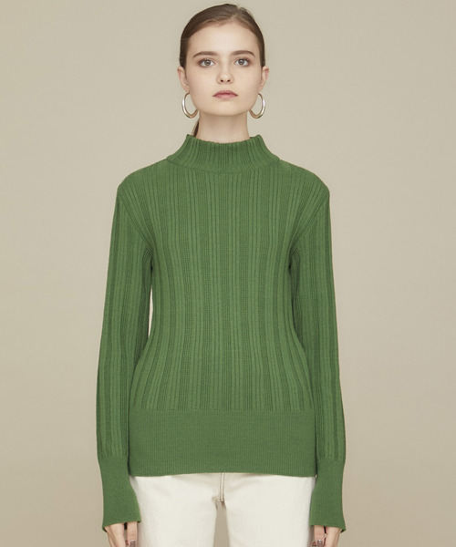 STUDIOUS（ステュディオス）の「【STUDIOUS】マルチリブボトルネックニットトップス（ニット/セーター・レディース・ブラック/ベージュ/グリーン・FREE）」の4枚目の写真