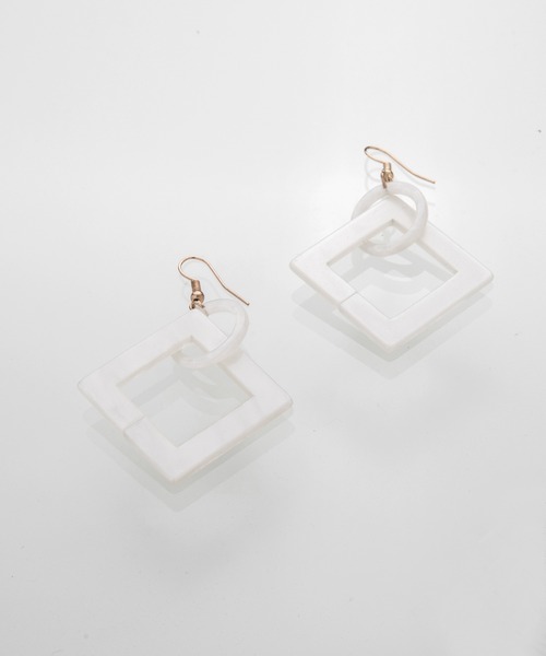 vovo(ヴォーヴォー)の「ピアス フープ リング ストーン風 樹脂 カジュアル デザイン(ピアス(両耳用)・レディース・A/B/C/D/E/F/G/H/I/J/K/L/M/N/O/P/Q/R・FREE)」の6枚目の写真