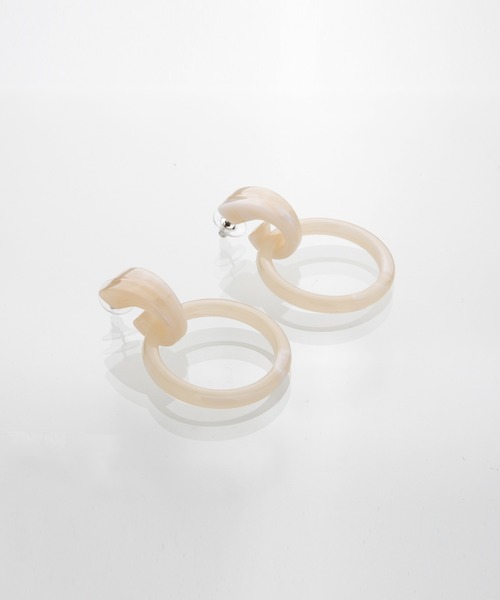 vovo(ヴォーヴォー)の「ピアス フープ リング ストーン風 樹脂 カジュアル デザイン(ピアス(両耳用)・レディース・A/B/C/D/E/F/G/H/I/J/K/L/M/N/O/P/Q/R・FREE)」の12枚目の写真