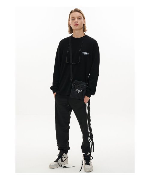 OY（オーワイ）の「３DラインロゴロングスリーブTシャツ（Tシャツ/カットソー・メンズ・ホワイト/ブラック・FREE）」の14枚目の写真