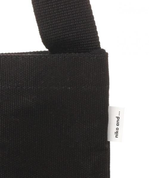 niko and...（ニコアンド）の「オリジナルNewニコロゴサコッシュバッグ（ハンドバッグ・レディース・オフホワイト/ピンク/ブラック/その他2/その他1・0）」の13枚目の写真