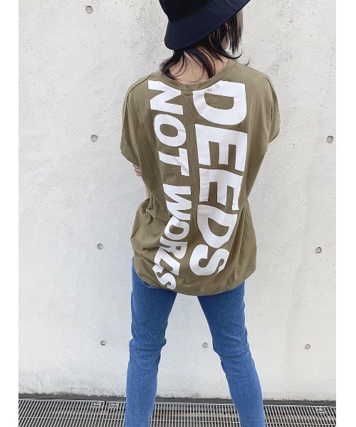 one way(ワンウェイ)の「DEESロゴTシャツ(Tシャツ/カットソー)」|ダークグリーン