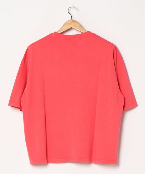 FRUIT OF THE LOOM(フルーツオブザルーム)の「BIG 製品染め 5分袖 Tシャツ / クロップド / ワイド / 半袖 / カットソー / シンプル / カジュアル / 無地 / ユニセックス(Tシャツ/カットソー・レディース・パープル/グリーン/ミント/イエロー/レッド・M/XL/S/L)」の6枚目の写真