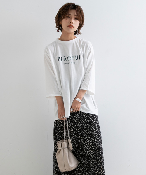 Newlyme（ニューリーミー）の「ロゴプリントロンＴ【R】（Tシャツ/カットソー・レディース・グリーン/ブラック・M-L）」の4枚目の写真