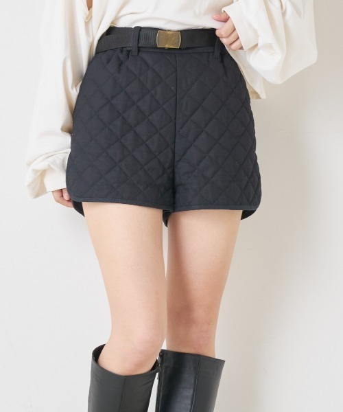 Chico（チコ）の「キルティングショートパンツ（その他パンツ・レディース・ブラック/カーキ/ライトベージュ・FREE）」の2枚目の写真