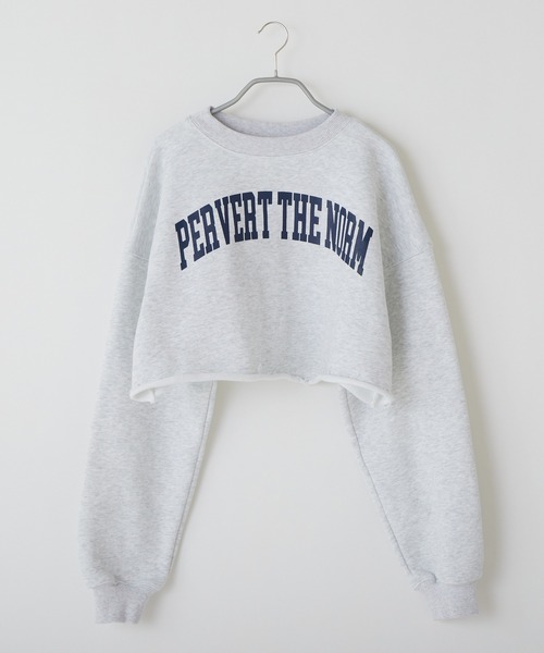 WHO'S WHO gallery（フーズフーギャラリー）の「PERVERT カレッジショートプル（スウェット・レディース・ライトグレー/ブラック/ネイビー/ベージュ系その他・FREE）」の17枚目の写真