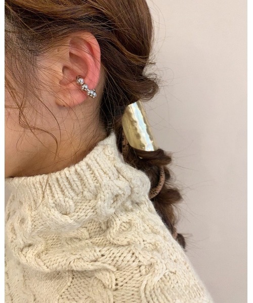 mou（モウ）の「ボールボンドイヤーカフ（片耳用）（イヤリング・レディース・シルバー/ゴールド・FREE）」の3枚目の写真