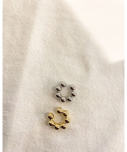 mou（モウ）の「ボールボンドイヤーカフ（片耳用）（イヤリング・レディース・シルバー/ゴールド・FREE）」の4枚目の写真