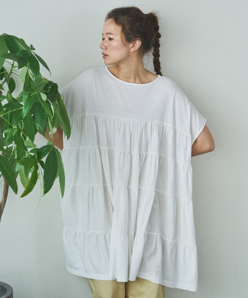 PUAL CE CIN（ピュアルセシン）の「ティアードショートスリーブチュニック（チュニック・レディース・ホワイト/ブラック/ベージュ/ピンク/ブルー・FREE）」の21枚目の写真