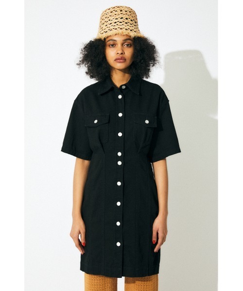 MOUSSY（マウジー）の「SHORT SLEEVE DENIM MINI ドレス（ワンピース・レディース・ブルー/ブラック・2/1）」の3枚目の写真