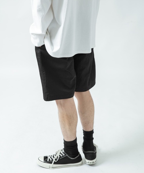 ITEMS URBANRESEARCH（アイテムズ アーバンリサーチ）の「ナイロンイージーショートパンツ（その他パンツ・メンズ・カーキ/ベージュ/ブラック・MEDIUM/LARGE）」の12枚目の写真