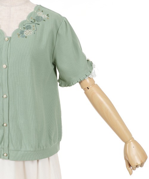 axes femme（アクシーズファム）の「ローズ刺繍カットカーディガン（カーディガン/ボレロ・レディース・グリーン/ホワイト/ネイビー・MEDIUM）」の13枚目の写真