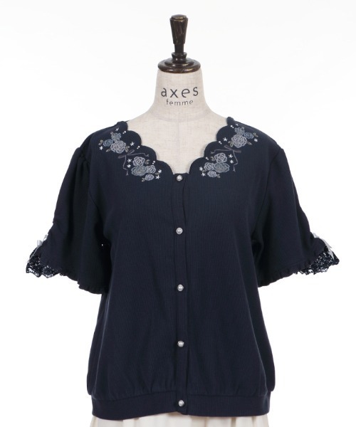 axes femme（アクシーズファム）の「ローズ刺繍カットカーディガン（カーディガン/ボレロ・レディース・グリーン/ホワイト/ネイビー・MEDIUM）」の14枚目の写真