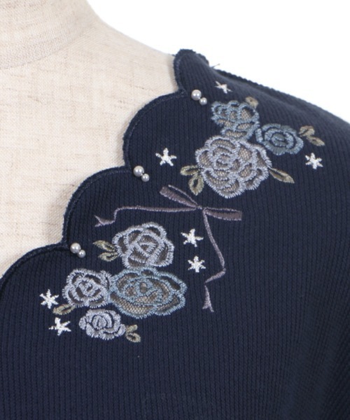 axes femme（アクシーズファム）の「ローズ刺繍カットカーディガン（カーディガン/ボレロ・レディース・グリーン/ホワイト/ネイビー・MEDIUM）」の19枚目の写真