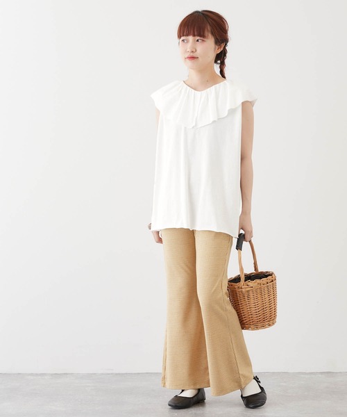 mikke（ミッケ）の「ドレープフリルビックカラーノースリーブカットソー（Tシャツ/カットソー・レディース・オフホワイト/グレイッシュブルー/ダークオレンジ/ブラック・FREE）」の11枚目の写真