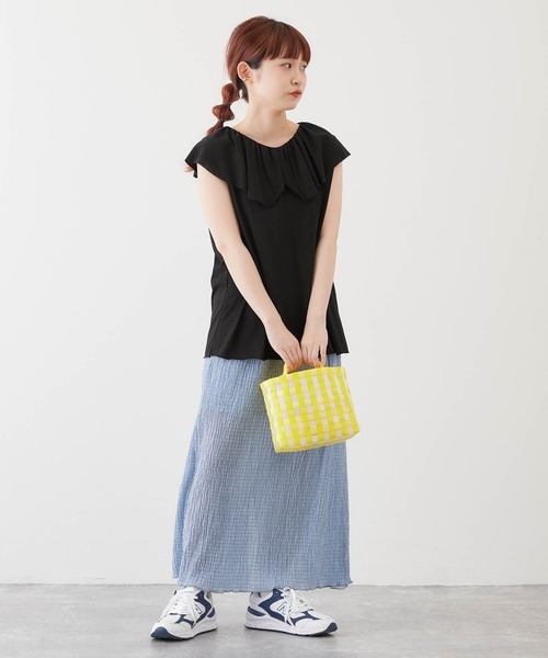 mikke（ミッケ）の「ドレープフリルビックカラーノースリーブカットソー（Tシャツ/カットソー・レディース・オフホワイト/グレイッシュブルー/ダークオレンジ/ブラック・FREE）」の15枚目の写真