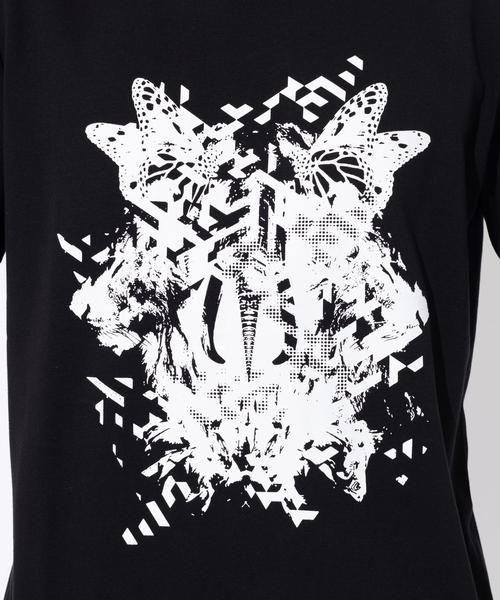 5351 POUR LES HOMMES（ゴーサンゴーイチプールオム）の「【BLANC】 BLACK ANIMALS 半袖 Tシャツ（Tシャツ/カットソー・メンズ・ホワイト/チャコールグレー/ブラック・48/46）」の9枚目の写真
