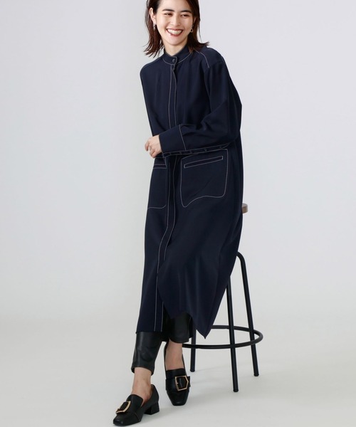 CAST:（キャストコロン）の「バックボタンワンピース（ワンピース・レディース・ブラウン/ネイビー・S/M）」の2枚目の写真
