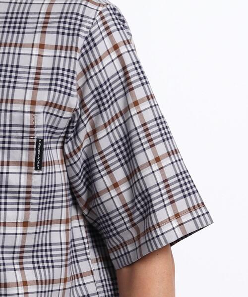 TAKEO KIKUCHI（タケオキクチ）の「◆バンドカラー チェック 半袖 シャツ（シャツ/ブラウス・メンズ・キャメル/グレー系1・02/03/04）」の6枚目の写真