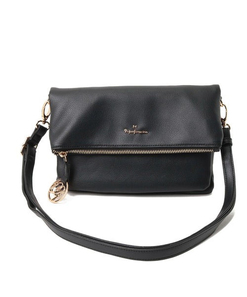 Pi（ピーアイ）の「クラッチにもなるレザー調合皮フラップショルダー（ショルダーバッグ・レディース・ブラック/キャメル・フリー）」の2枚目の写真