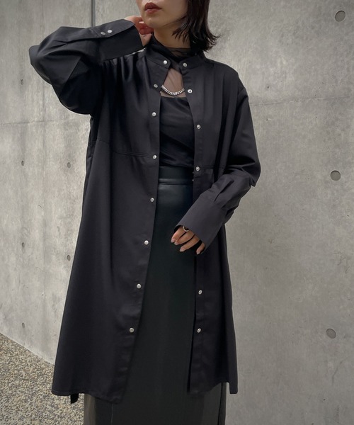 &g'aime(アンジェム)の「【&g’aime】バックロングシャツ(シャツ/ブラウス・レディース・ブラック/モカ/グレイッシュベージュ・FREE)」の20枚目の写真