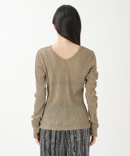 ALAND(エーランド)の「3.3 Field Trip/シアーVネック長袖プルオーバー 2218868(Tシャツ/カットソー・レディース・ブラック/カーキ/アイボリー・FREE)」の8枚目の写真