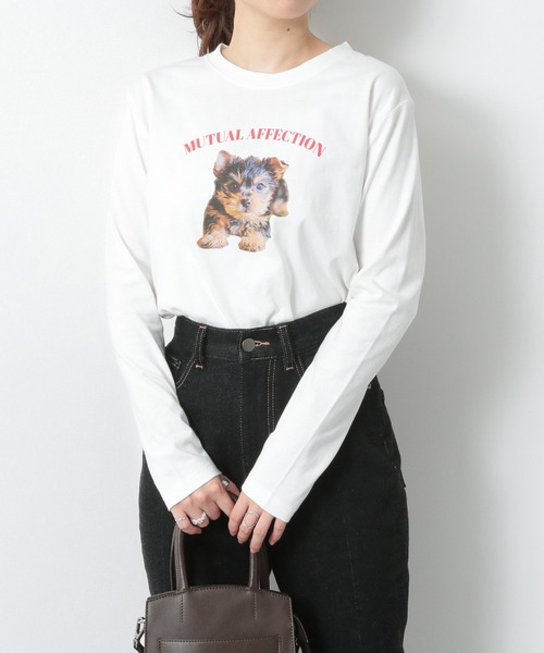Heather（ヘザー）の「アソートロゴロンT　237220（Tシャツ/カットソー・レディース・ホワイト/アイボリー/ブラック/ブラック系その他/ホワイト×パープル/ホワイト×ブラック/ホワイト系その他・FREE）」の4枚目の写真