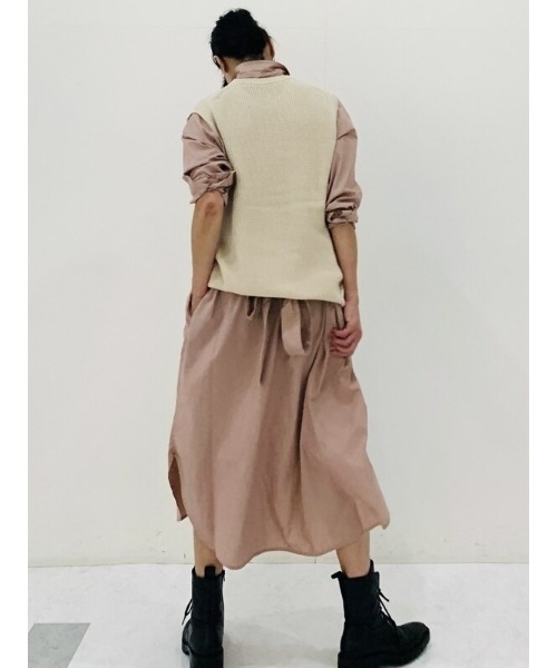 GAP（ギャップ）の「ミディシャツワンピース（シャツワンピース・レディース・ブラック系その他/ベージュ系その他/ベージュ系その他2・XS/S/M/L/XXS）」の5枚目の写真