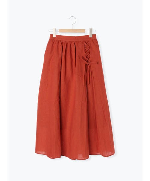 Samansa Mos2(サマンサ モスモス)の「コットンリネン脇編み上げギャザースカート(スカート・レディース・ベージュ/レッド/マスタード/チャコール・フリ-)」の4枚目の写真