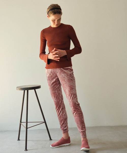 ［新品］チャコット　クラッシュベロア上下セットM チャコットクラッシュベロア上下セットM