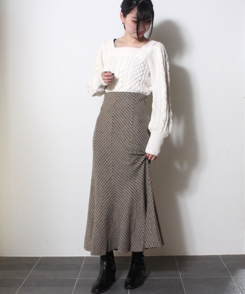 NOMAE（ノーマエ）の「モールケーブルニット（ニット/セーター・レディース・ライトブルー/ライトピンク/ベージュ/アイボリー・FREE）」の11枚目の写真