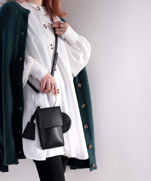 classicalelf（クラシカルエルフ）の「自由にアレンジ♪マルチポーチショルダーバッグ（ショルダーバッグ・レディース・ブラック/ベージュ・ONE SIZE）」の5枚目の写真