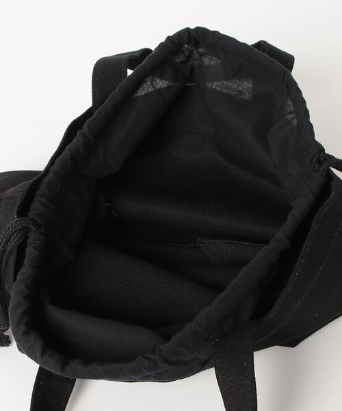 KLON(クローン)の「KLON CANVAS DRAWSTRING TOTE(トートバッグ・レディース・ブラック・ONE SIZE)」の7枚目の写真