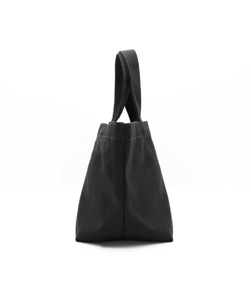 KLON(クローン)の「KLON CANVAS DRAWSTRING TOTE(トートバッグ・レディース・ブラック・ONE SIZE)」の2枚目の写真