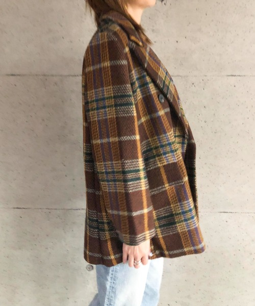 ABITOKYO（アビトーキョー）の「【ABITOKYO ORIGINAL】ダブルボタンチェック柄テーラードジャケット（テーラードジャケット・レディース・ブラウン/グリーン・FREE）」の3枚目の写真