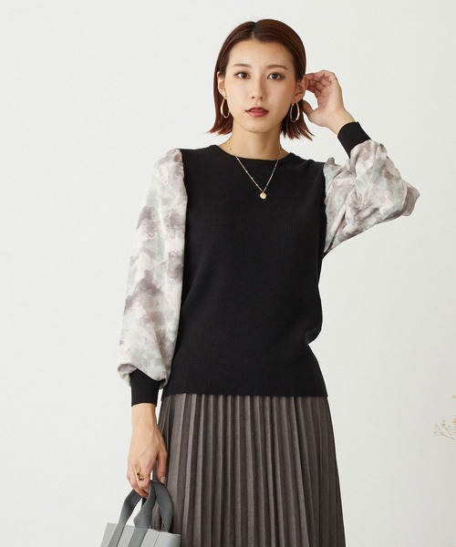 NICOLE white（ニコルホワイト）の「ボカシ柄スリーブ ニットプルオーバー（ニット/セーター・レディース・ブラック/グレー/グリーン・FREE）」の2枚目の写真