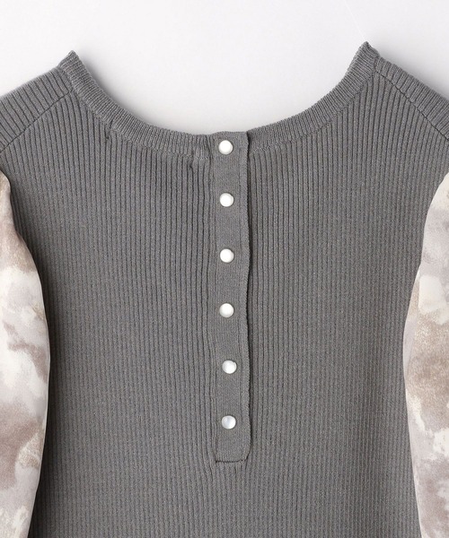 NICOLE white（ニコルホワイト）の「ボカシ柄スリーブ ニットプルオーバー（ニット/セーター・レディース・ブラック/グレー/グリーン・FREE）」の11枚目の写真