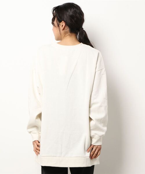 Samansa Mos2 blue（サマンサモスモスブルー）の「ロゴスウェット（スウェット・レディース・チャコール/ミント/オフホワイト/ブラウン/サックスブルー・ﾌﾘ-）」の6枚目の写真