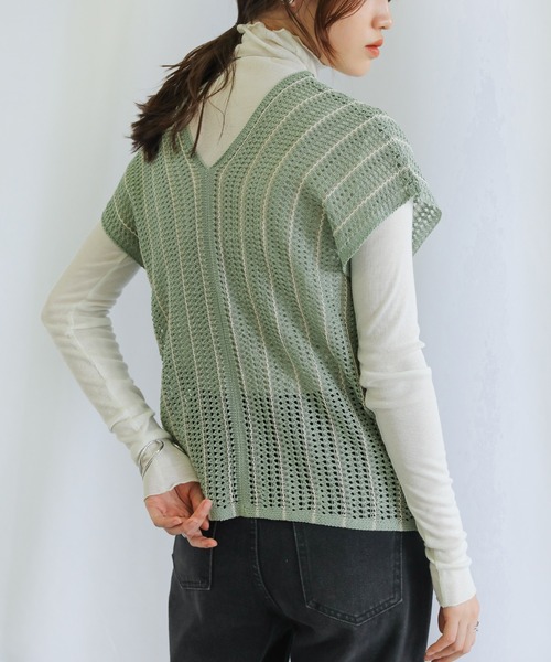 select MOCA（セレクトモカ）の「Vネックメッシュベスト（ベスト・レディース・テラコッタ/グリーン/アイボリー・FREE）」の13枚目の写真