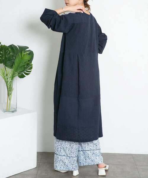 KBF（ケイビーエフ）の「刺繍パッチワークワンピース（ワンピース・レディース・オフホワイト/アイボリー/ネイビー・ONE）」の21枚目の写真